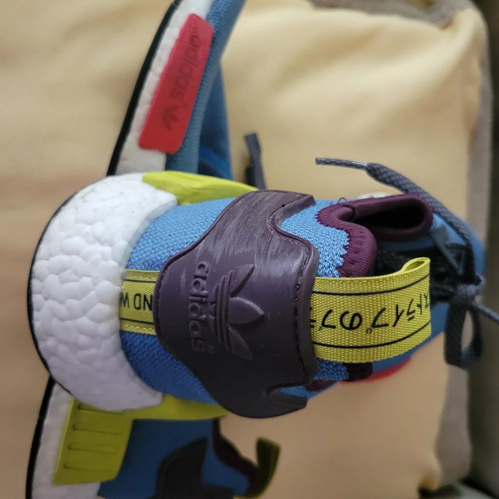 Adidas Men Boost - Picture 6 of 16